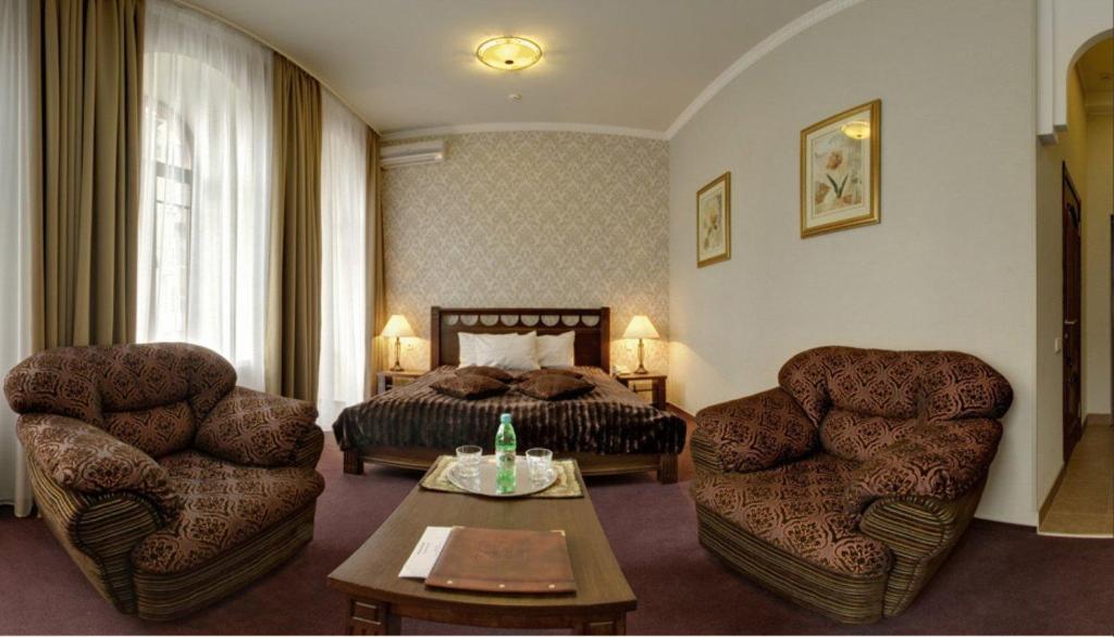 Four Rooms Mini-Hotel Charkiw Zimmer foto